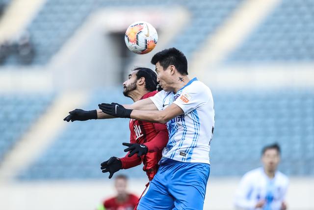 日媒：中国男性媒体人偷拍日本电视台采访被警告