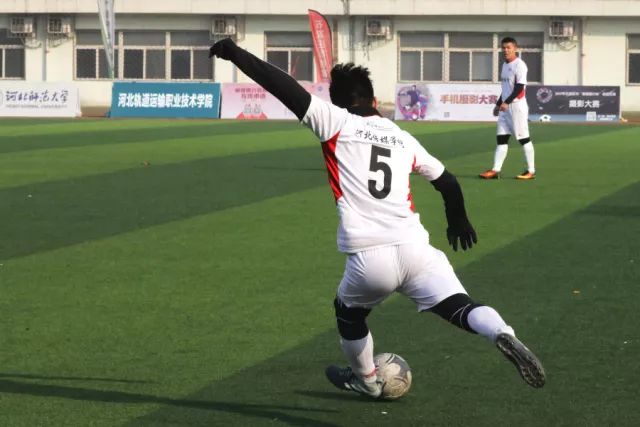 黄蜂力克太阳止十连败 格林暴走火箭大胜奇才